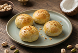 金椰开心果Q芯月 Golden Coconut Pistachio Mochi (1pc) (💥Latest 最新推出💥）